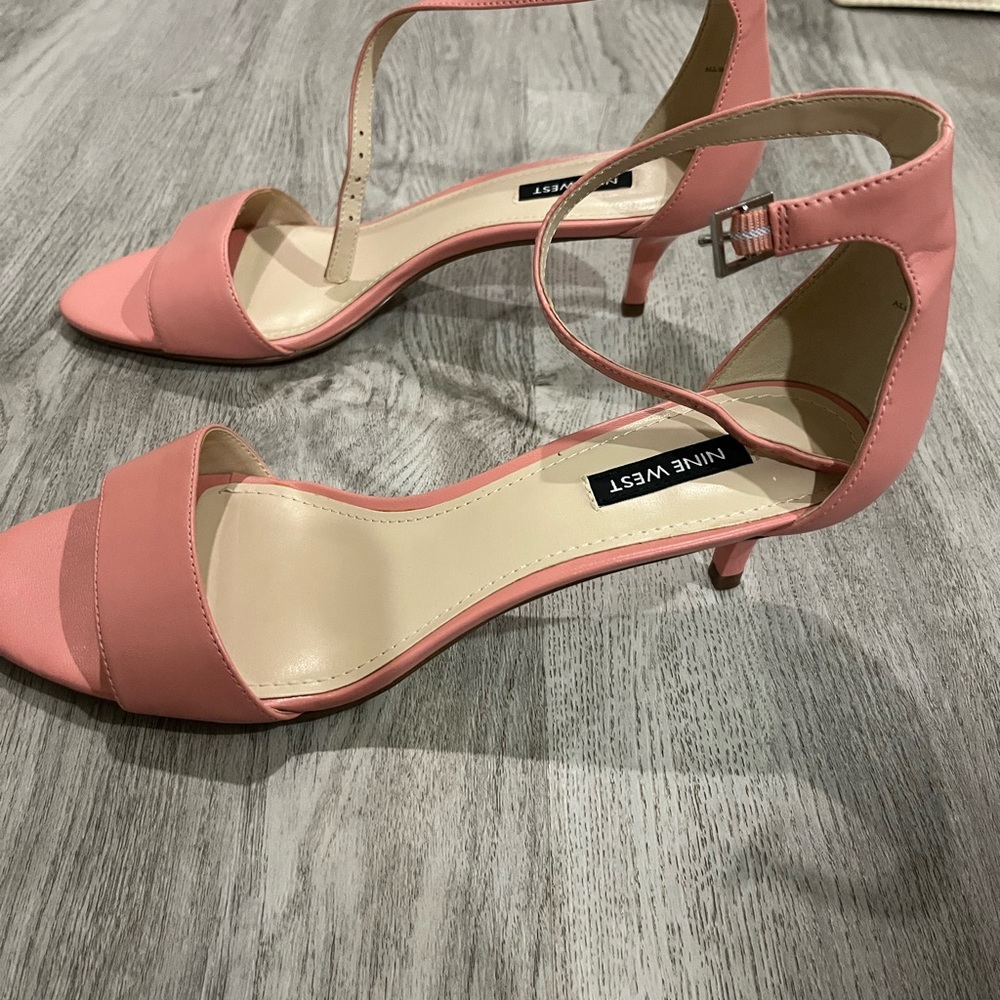 Shoes - Picture 2 of 3